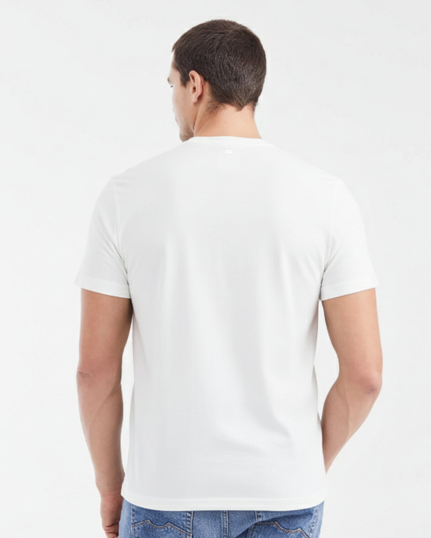 Camiseta - White Born to reign