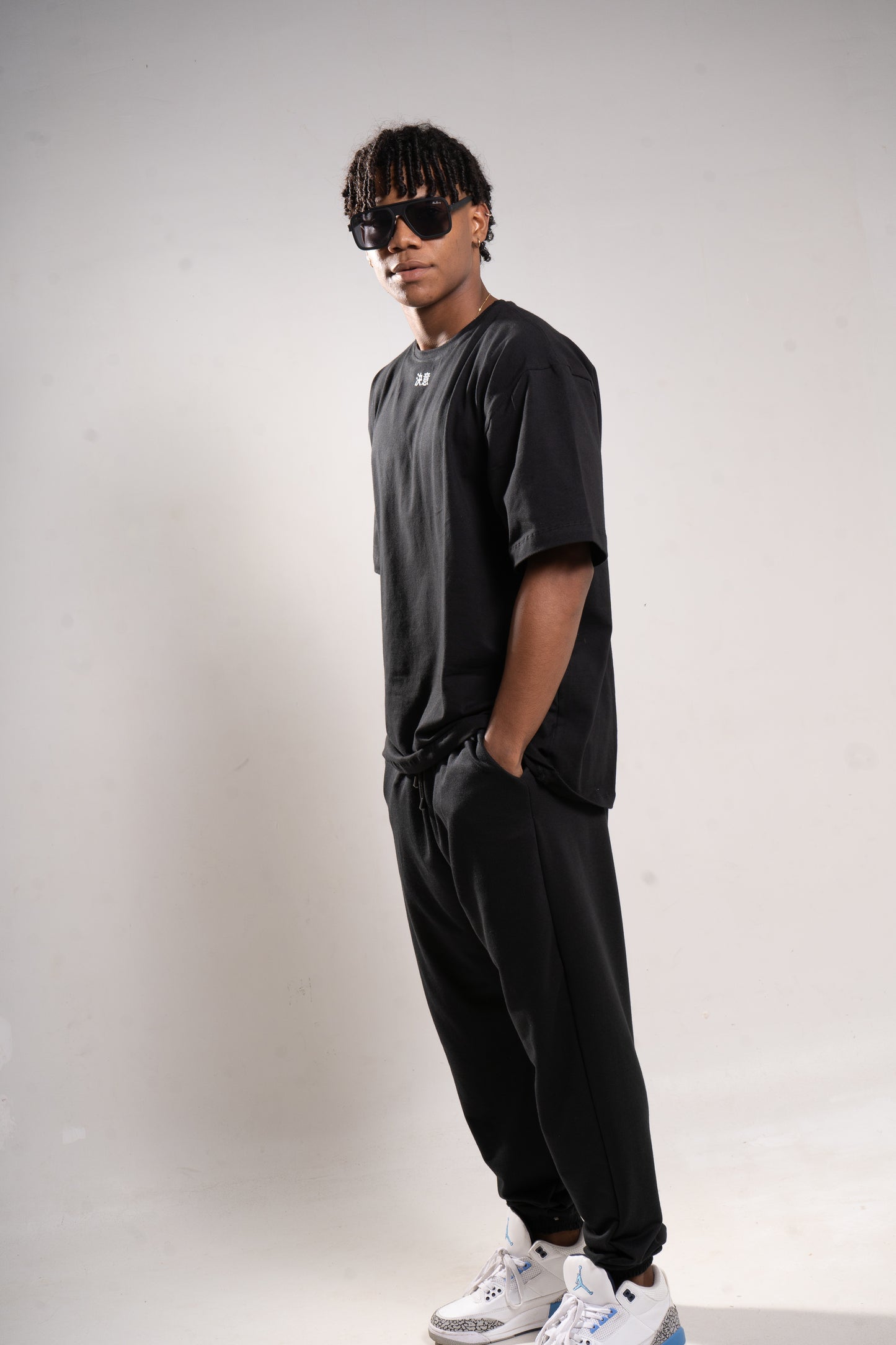 Oversize One BLACK