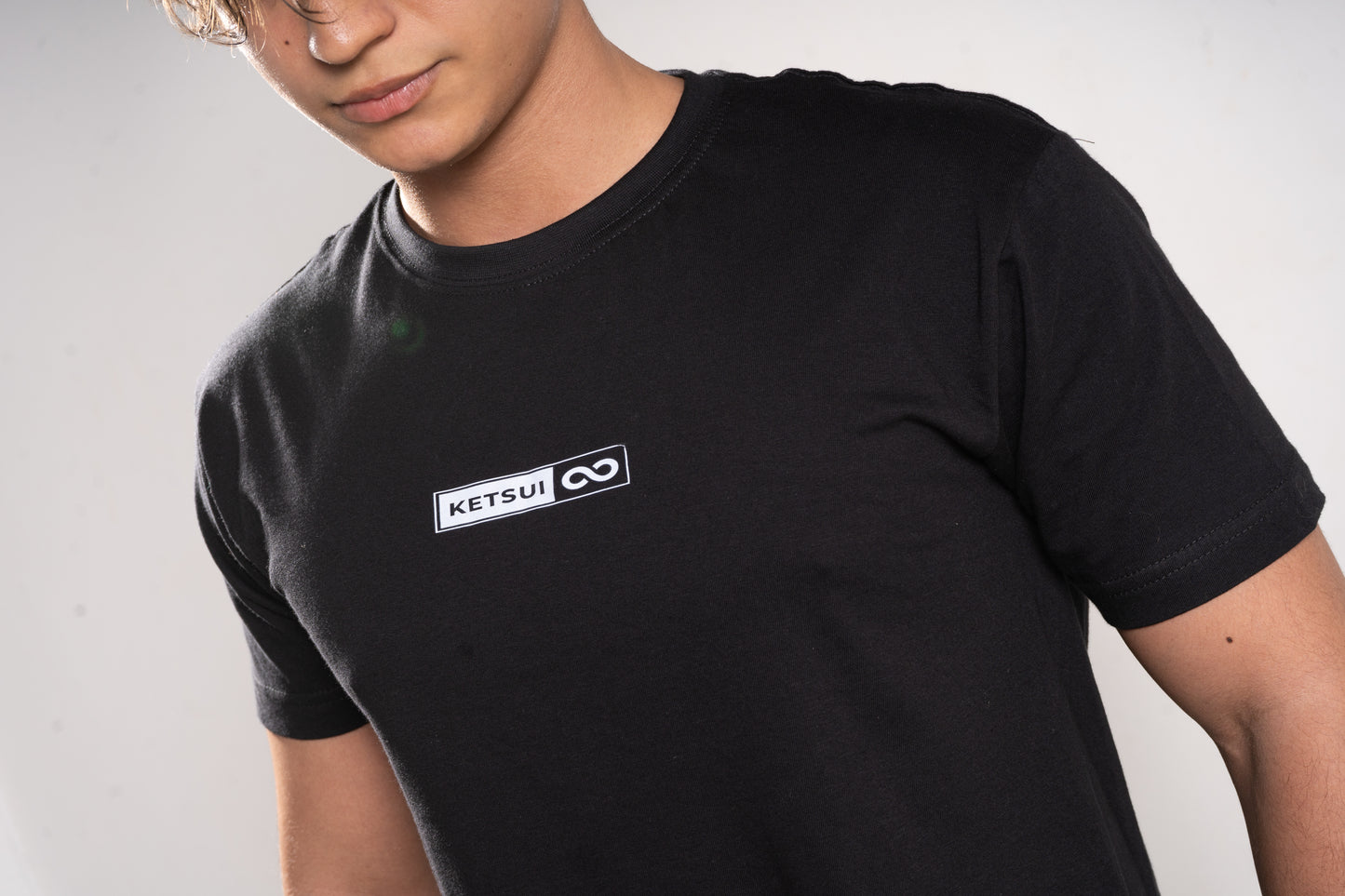 Camiseta- Basic One BLACK