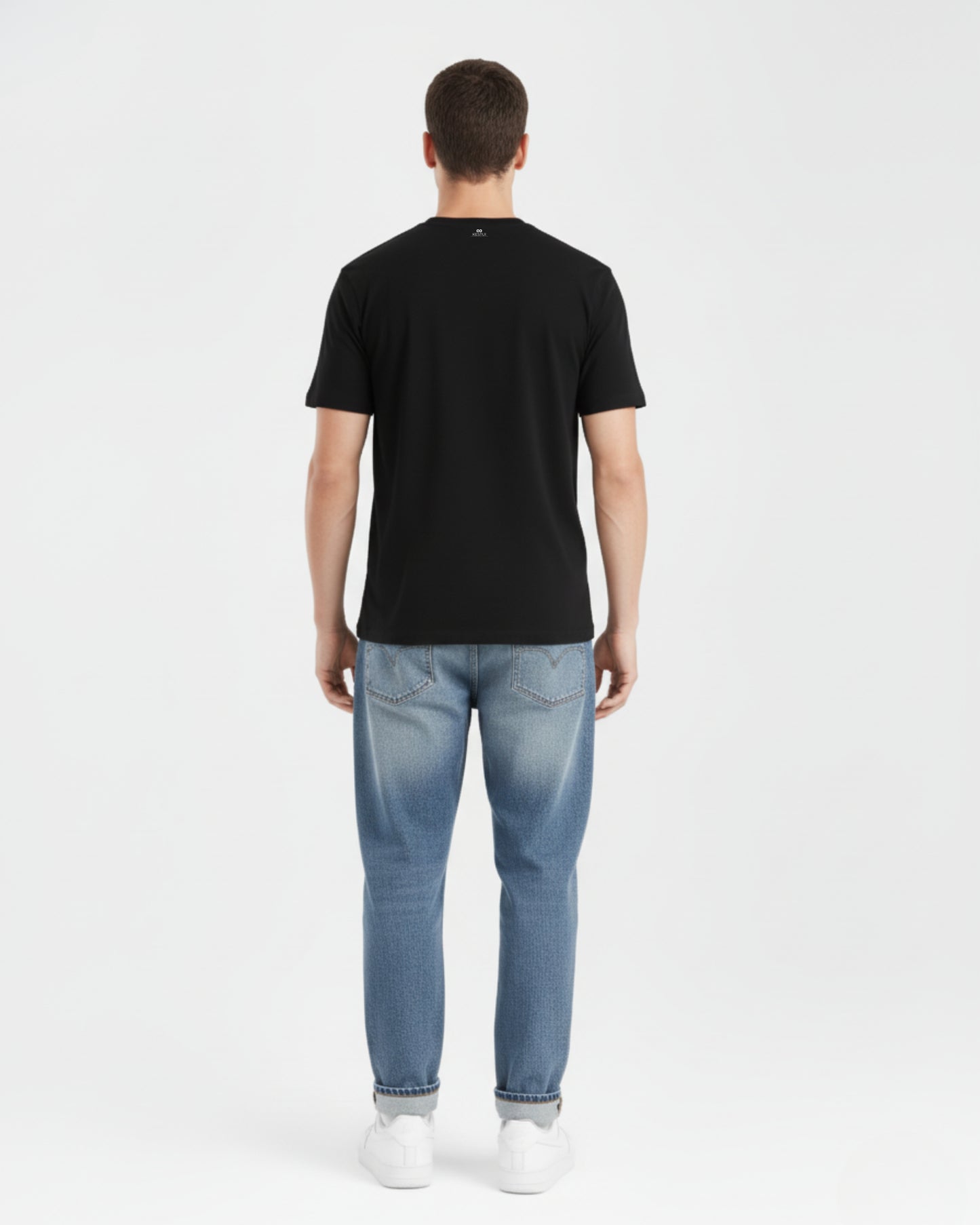 Camiseta - Black Born to reign